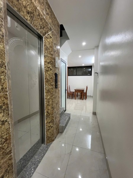 Bán nhà Tô Hiệu Hà Đông 40m2, 5 tầng Thang máy , đầy đủ công năng, 11.3 tỷ.