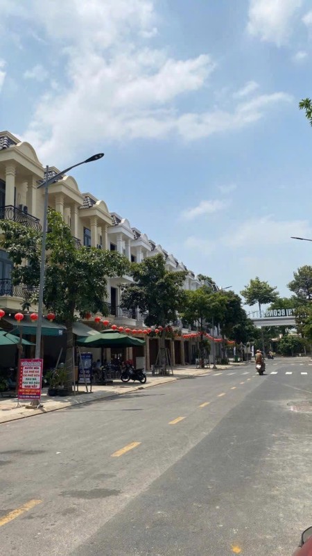 Đi đến slide 2