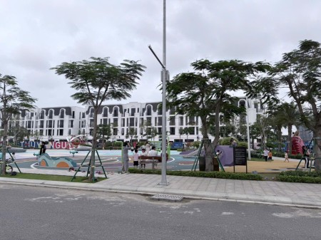 Đi đến slide 2