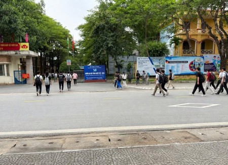 Đi đến slide 4
