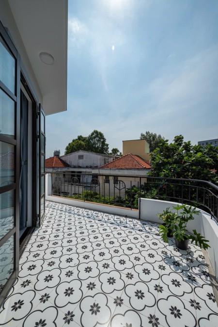 Đi đến slide 6