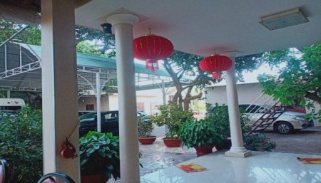 XUẤT CẢNH NƯỚC NGOÀI NÊN CẦN BÁN LÔ ĐẤT CÓ SẴN KHÁCH SẠN ĐƯỜNG NGUYỄN THÔNG - TP.PHAN THIẾT
