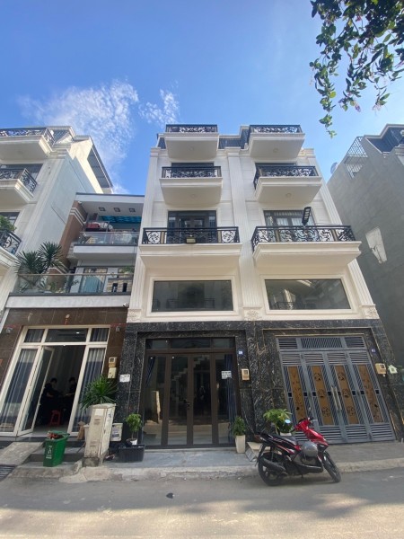 Cần bán nhà tại khu dân cư Thành Đô 1 ,Thạnh Xuân,Thới An. Nhà đẹp 50,5m2, đã có sổ riêng giá 6,3 tỷ