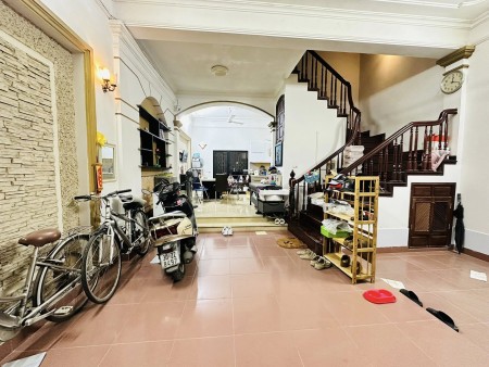 Bán 73m – 4 Tầng – 6m.Mặt Tiền. ( Hoàng Quốc Việt ) Cầu Giấy. Ô tô kinh doanh