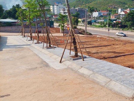 Đi đến slide 4
