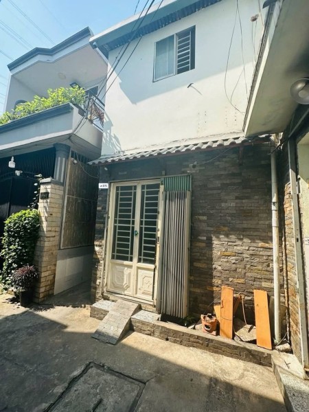 Nhà giáp mặt tiền Phạm Văn đồng và Phan Văn Trị, Gò Vấp, 43m2, nở hậu, 3PN 3WC, Chỉ 4 Tỷ TL