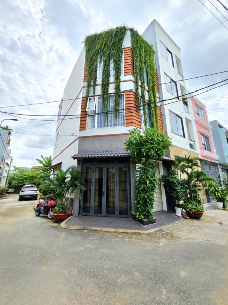 Bán Nền Đất 55m2, Giá 3.x Tỷ, Lã Xuân Oai Q9. Gần Đại Học TC Marketing