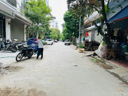 BÁN MẢNH ĐẤT VÀNG – PHỐ LÊ ĐỨC THỌ – Ô TÔ TRÁNH – KINH DOANH ĐẮC ĐỊA