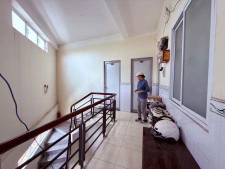 Đi đến slide 8
