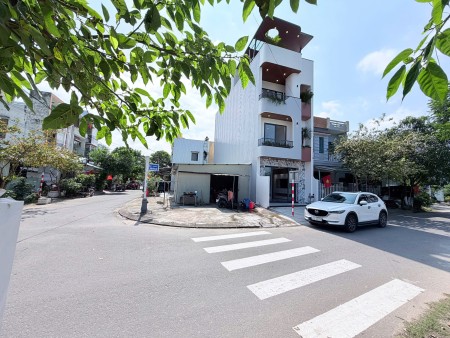 Bán Nhà 4 Tầng View Biển Trần Bích San – Vị Trí Gần Biển