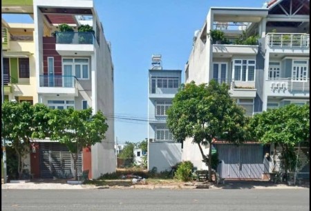 Đất nền 100% thổ cư đã có sổ nằm ở Bình Hưng Bình Chánh Tp Hcm