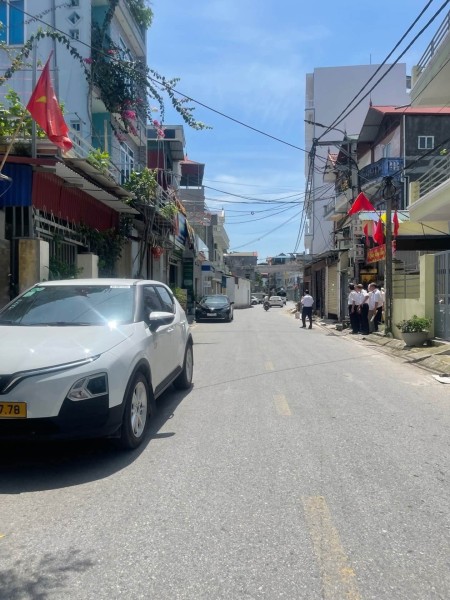 Chưa đến 3 tỷ đã có thể sở hữu ngay nhà 3 tầng với…