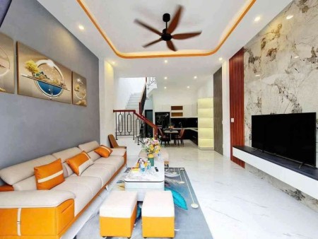 VILLA MỸ KHÊ – VÀI BƯỚC RA BIỂN – DÒNG TIỀN 2,2 TỶ/NĂM - GIÁ : 26TỶ