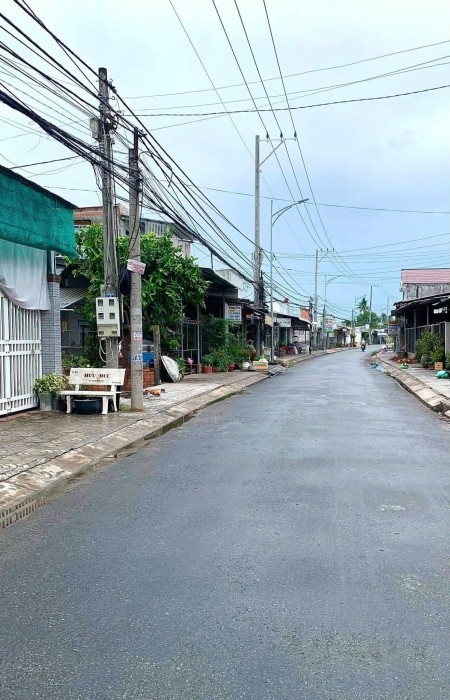  CHÍNH CHỦ BÁN ĐẤT THỔ CƯ CHỢ CÁI MƠN 2,8 TỶ – SỔ ĐỎ SẴN - KHÔNG DÍNH QUY HOẠCH