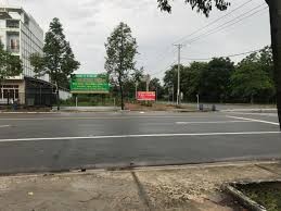 CHỦ GỬI 1000M2 ĐẤT TC CÓ SẴN VƯỜN MÍT ĐANG THU HOẠCH CẠNH CHỢ VÀ UBND CHỈ 550TR