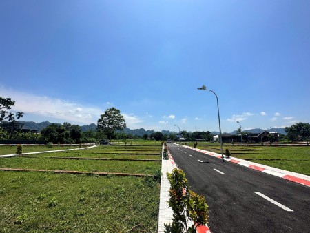 TÀI CHÍNH 400 TRIỆU, ĐẤT SÁT 2 RESORT LỚN TẠI LẠC THUỶ