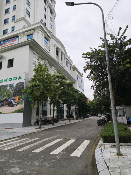 Đi đến slide 2