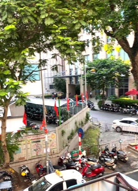 Cho Thuê Căn Hộ Tầng2 Phố Mai Hắc Đế 28M diện Home Stay