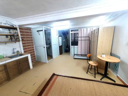 Phòng 26m2 toàn tầng 1, đủ nội thất phố Vũ Tông Phan - Giá 2,5 triệu