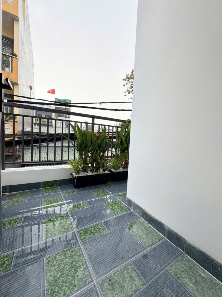 NHÀ 3 TẦNG - 50m2- SỔ ĐẸP HOÀN CÔNG ĐỦ - GIÁ CHỈ NHỈNH 5 TỶ.