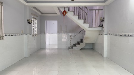 Chính chỉ bán nhà hẻm thông, xe ba gác quay đầu tại F7 Quận 8, DT 96m2 giá 6ty3