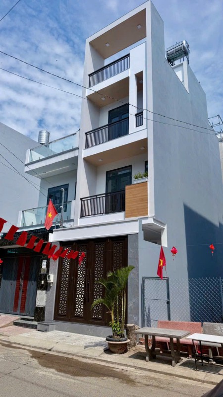  BÁN NHÀ 3 TẦNG – DIỆN TÍCH 80M² – GIÁ CHỈ 8,5 TỶ
