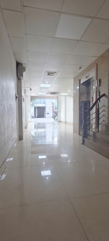Thuê văn phòng, cửa hàng chính chủ