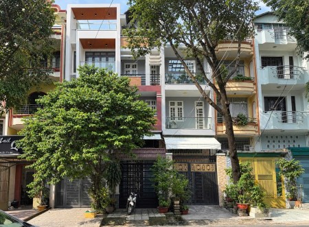 Chủ bán nhà mặt tiền, 3 Tầng, gần Hậu Giang, 4 x 20, nhỉnh 14.x tỷ