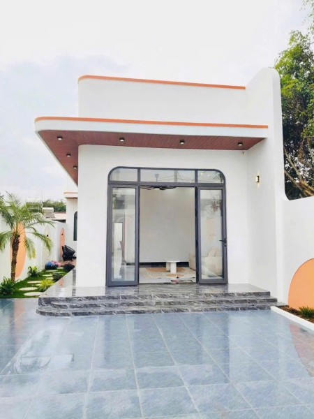BÁN NHÀ CẤP 4 100M2 SỔ RIÊNG, FULL THỔ CƯ CHỈ 1TY080