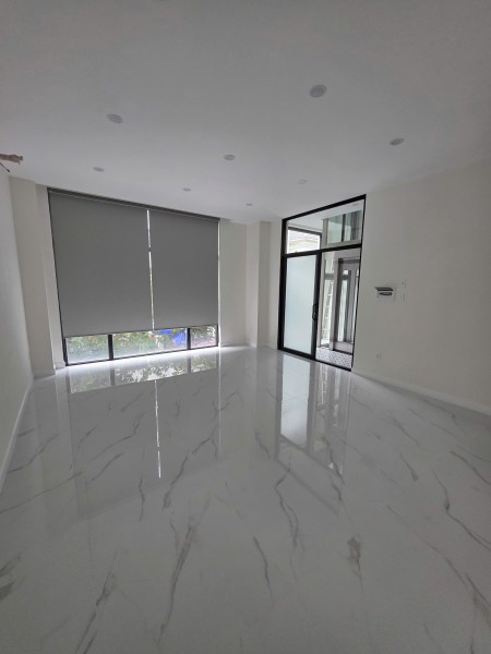  **CHO THUÊ NHÀ PHỐ VINHOMES GRAND PARK – VỊ TRÍ ĐẮC ĐỊA** 