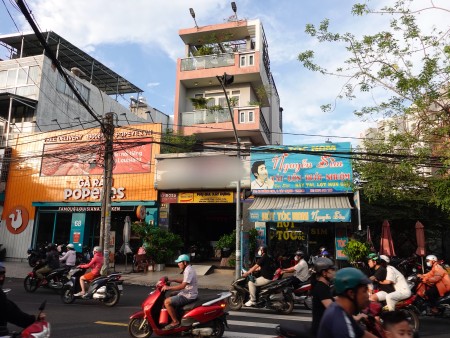 Đi đến slide 2