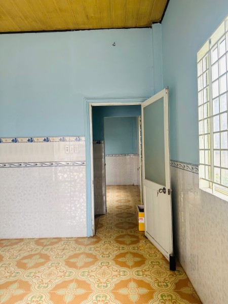 Cho thuê tầng trên nhà nguyên căn đường Liên khu 10-11, Bình…