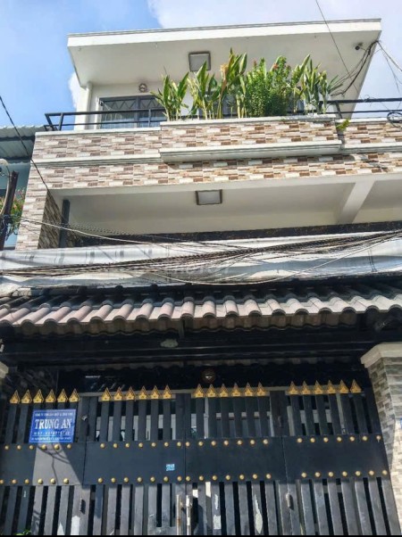 Bán nhà 1 lửng 1 lầu hẻm xe hơi Nguyễn Oanh Gò Vấp