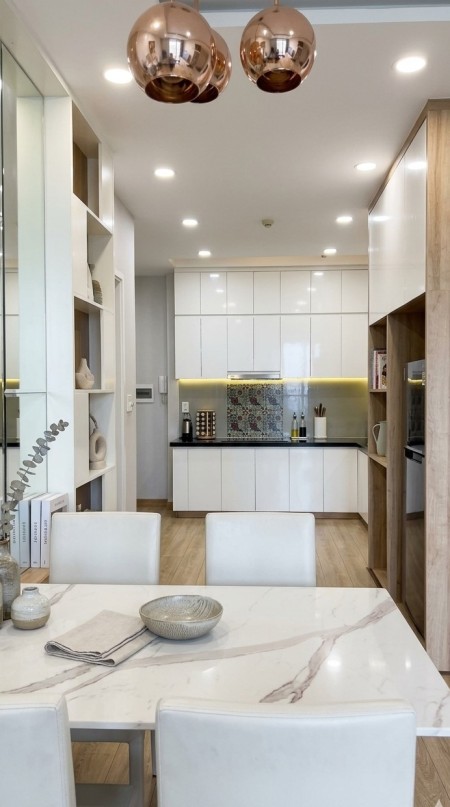 75m2 - Giá 3.3 tỷ bao thuế phí - 2PN2WC The Park Residence