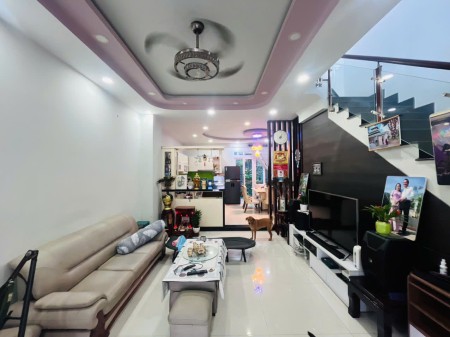 Bán nhà Phúc An City, 5x15m sổ hồng riêng, mặt tiền 12m đối diện công viên