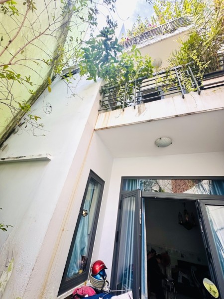 Nhà 3 Tầng Nguyễn Thị Định - 64m² - Nở Hậu - Giá 5,5 Tỷ