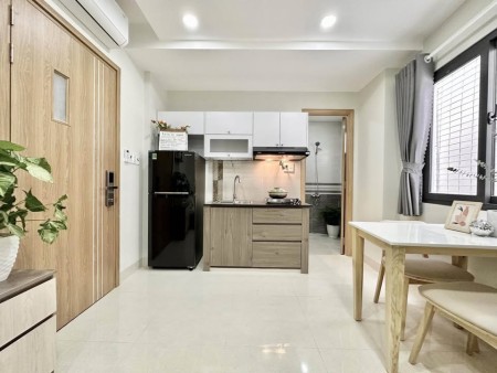 Căn Góc Hồ Bơi 50M/2PN ,SHR ( LÂU DÀI ) Full NT cao cấp , Gần Sân Bay ,Cho Thuê được 15tr/tháng