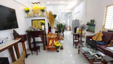 4.5x22m Nhà 3 Tầng Đường 8m Khu Hòa Bình Đầm Sen Ô Tô Vào Nhà, chỉ 10 tỷ