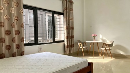30m2 - 3,4tr - Có chỗ để ô tô - Thang máy - Full đồ - Rất thoáng