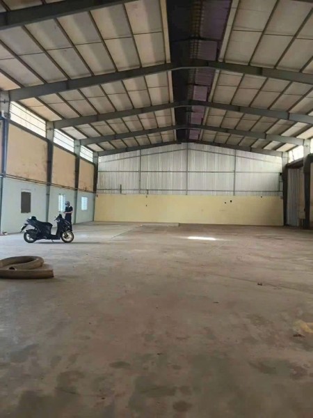 Cho thuê cụm kho 200m2, 520m2 đường container gần ngã tư Ga Quận 12