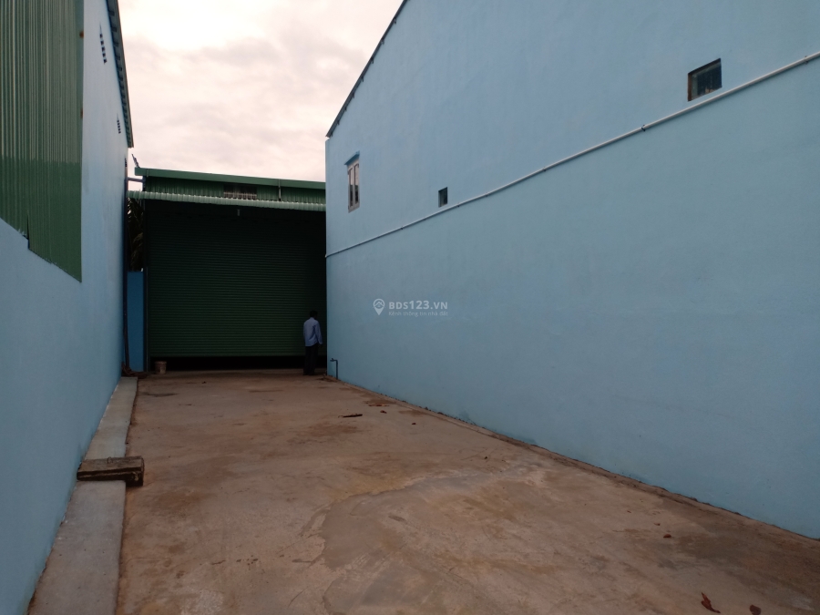Cho thuê kho mới 170m2, 300m2, 500m2, 650m2 ngã tư Ga Quận 12