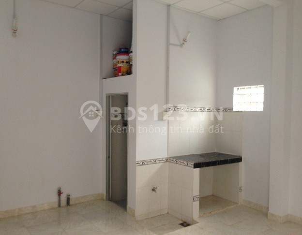 Phòng trọ giá rẻ ngay bến Bình Đông, Q.8 có tiện nghi bếp nấu ăn không chung chủ