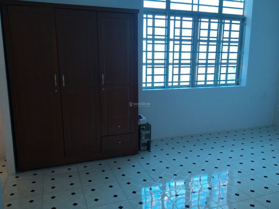 Phòng trọ mới, rất đẹp, có gác rộng, tủ bếp, tolet riêng, gần LOTTE Q7