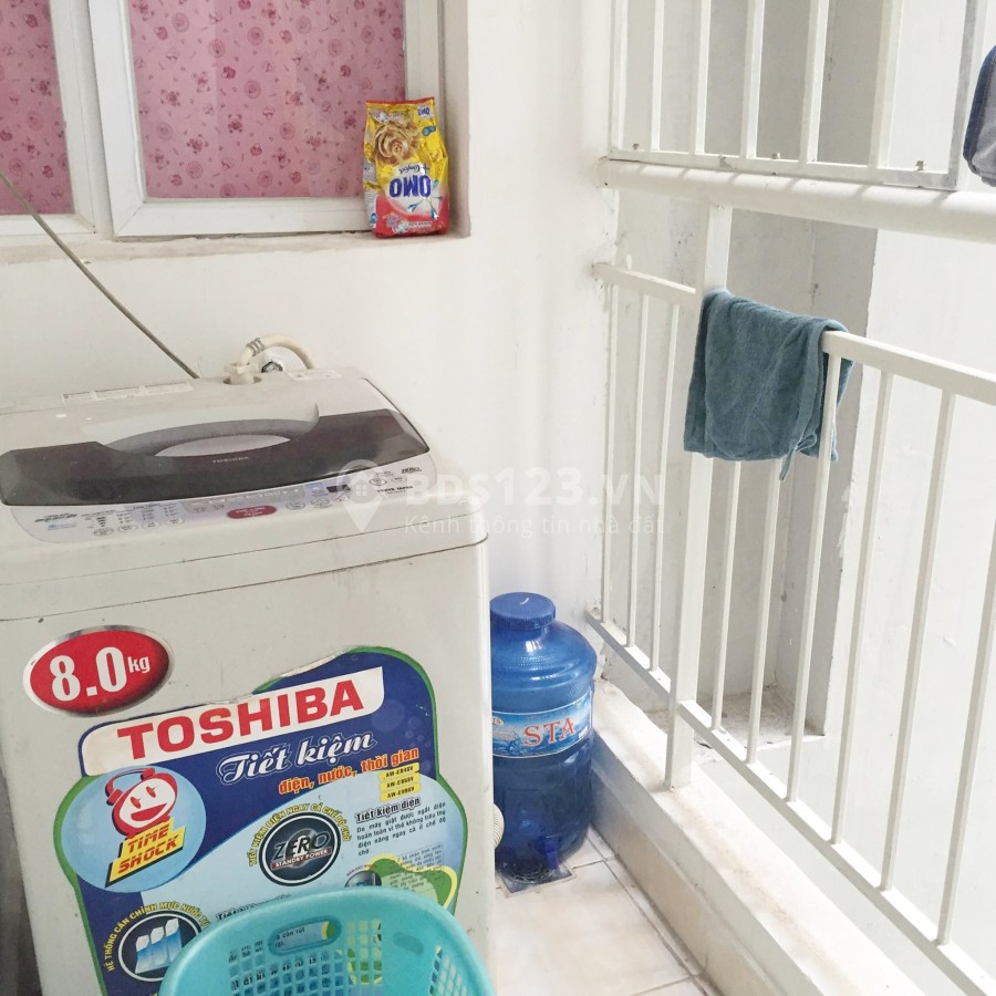 Cần nữ thuê giừơng ký túc xá chuẩn 3sao có hồ bơi Q8