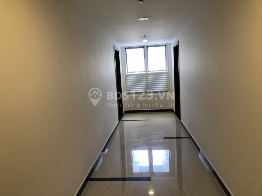 Bán gấp căn hộ Sunrise Riverside 83m2, giá 3 tỷ. LH: 0938011552