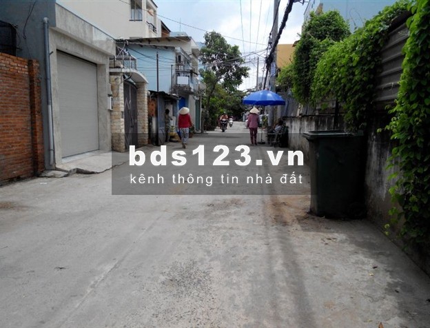 Cho thuê nhà nguyên căn Dt: 67m2 đường Nguyễn Thị Định, Q2