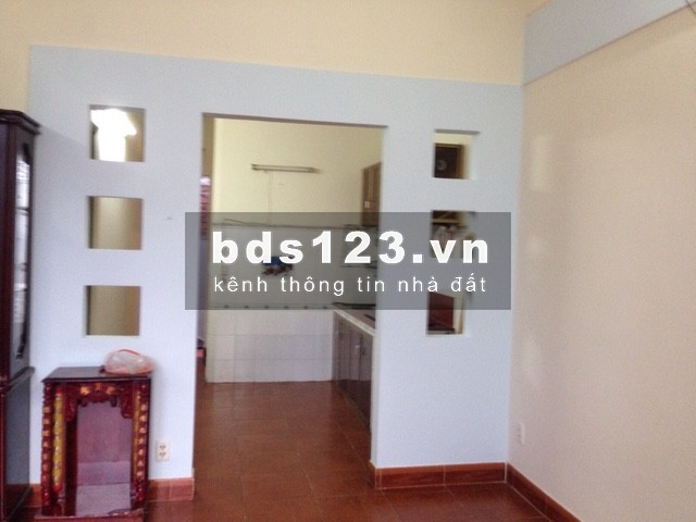 Cho thuê nhà nguyên căn Dt: 67m2 đường Nguyễn Thị Định, Q2