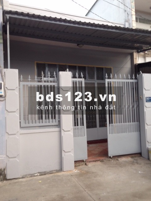 Cho thuê nhà nguyên căn Dt: 67m2 đường Nguyễn Thị Định, Q2