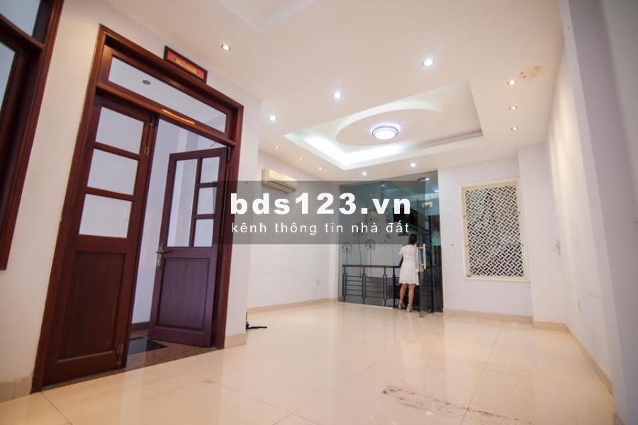 Phòng lớn 70m2 2PN WCR GTD HXH 234 Lê Đức Thọ 5tr