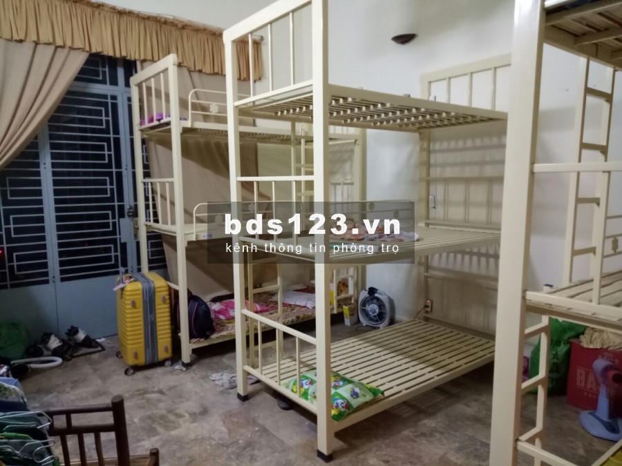 SÂN BAY 1/B22/27 BẠCH ĐẰNG TÌM NAM/NỮ Ở GHÉP